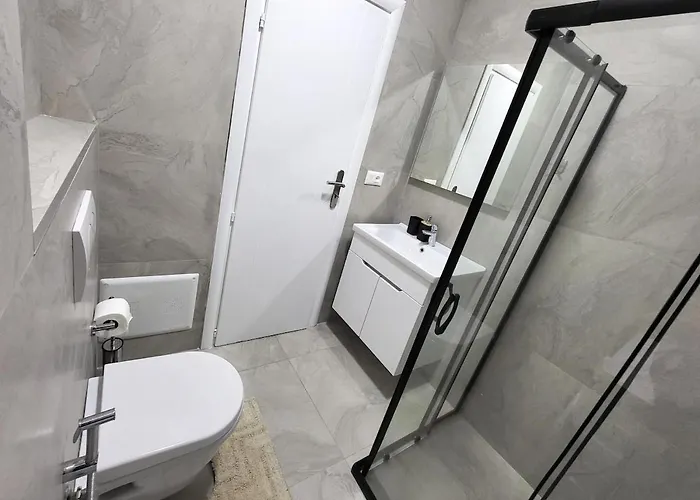 Privacy Comfortable Hospitality * Tirana